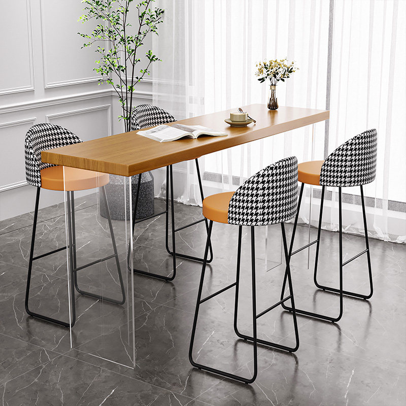Nordic Acrylic Floating Solid  - Tables recension och pris