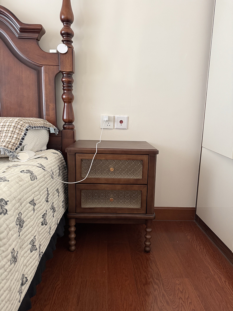 Vintage Nightstands Printed Gl - Solid Wood Nightstand 2 Drawers recension och pris
