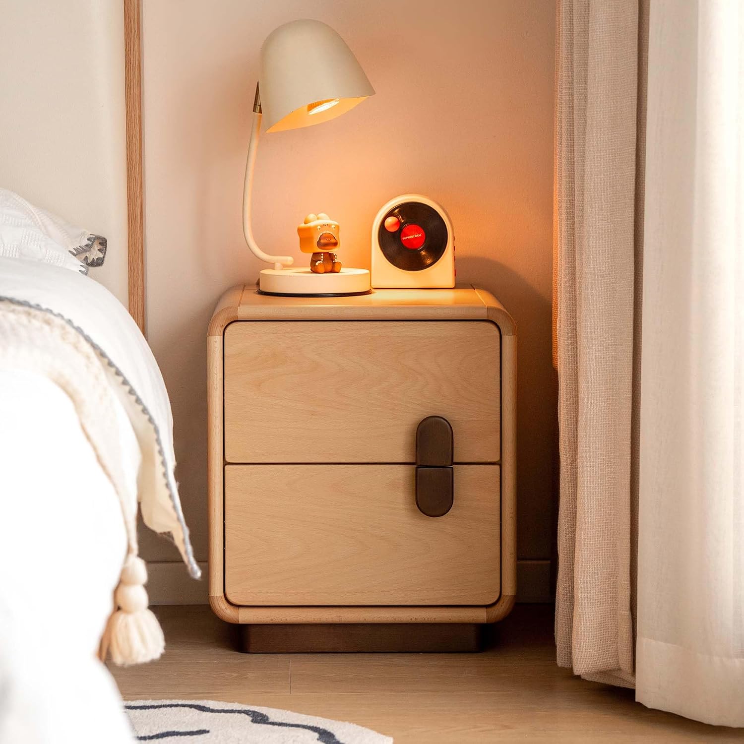 Solid Wood 2-Drawer Nightstand - Solid Wood Nightstand 2 Drawers recension och pris